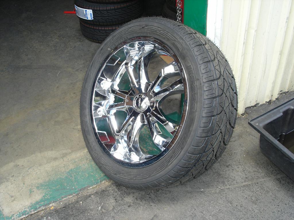 LOW PRICE TIRES Manteca CA 95337 2098255200 Tires
